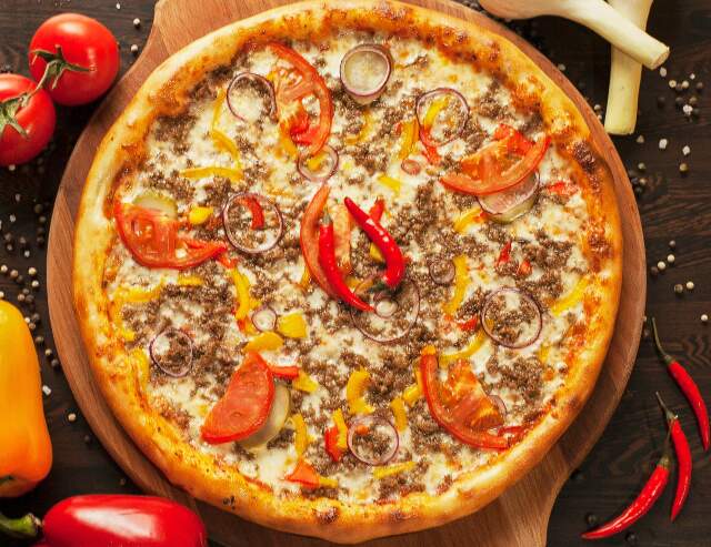 Пицца Мексиканская — заказать с бесплатной доставкой на дом за 30 мин